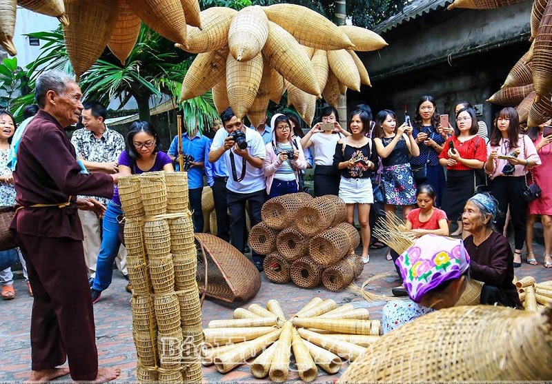 LÀNG NGHỀ GIỮ NÉT RIÊNG Ở MỖI VÙNG QUÊ