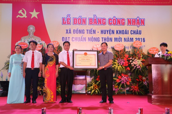 Xã Đồng Tiến, huyện Khoái Châu đón Bằng công nhận nông thôn mới