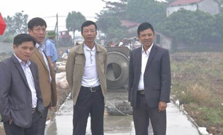 Cựu chiến binh ủng hộ trên 400 triệu đồng làm đường nội đồng ở Tiên Lữ