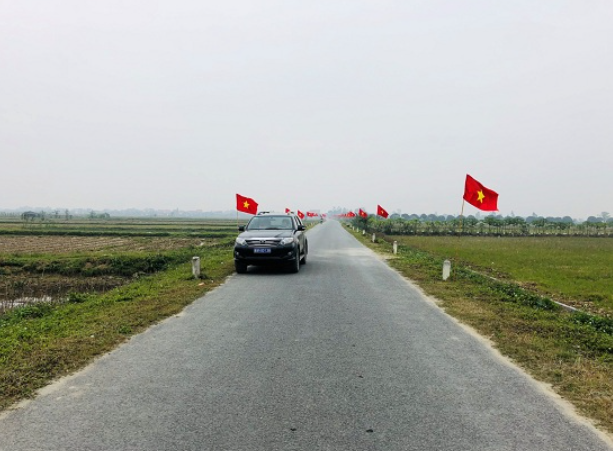 Xã Nhật Quang đón bằng công nhận đạt chuẩn nông thôn mới