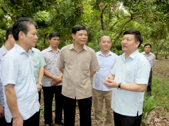 Bộ trưởng Bộ Nông nghiệp và PTNT Nguyễn Xuân Cường thăm và làm việc tại Hưng Yên
